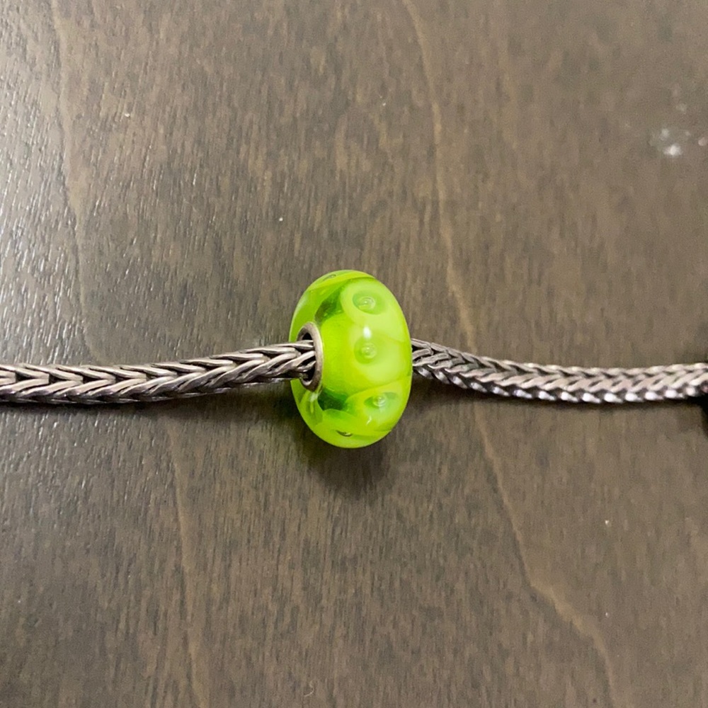 Troll bead